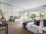 https://images.listonce.com.au/custom/160x/listings/2-derry-street-bentleigh-east-vic-3165/581/01007581_img_09.jpg?yVbDnV_z4Qw