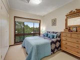 https://images.listonce.com.au/custom/160x/listings/2-devlin-court-rosanna-vic-3084/347/00829347_img_08.jpg?2cyD87PUW7k