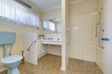 https://images.listonce.com.au/custom/160x/listings/2-donald-street-mount-waverley-vic-3149/347/00354347_img_06.jpg?L6_MkOQIP64