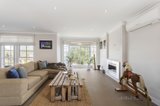 https://images.listonce.com.au/custom/160x/listings/2-donegal-court-templestowe-vic-3106/802/00708802_img_05.jpg?9sosCoc87g8