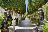 https://images.listonce.com.au/custom/160x/listings/2-dudley-street-brighton-vic-3186/887/01951887_img_02.jpg?w_b7TgdT5A8