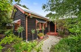 https://images.listonce.com.au/custom/160x/listings/2-eastmead-road-croydon-vic-3136/633/01916633_img_08.jpg?wU5frzKJpXg