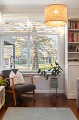 https://images.listonce.com.au/custom/160x/listings/2-eckersley-court-blackburn-south-vic-3130/636/01726636_img_08.jpg?zDvsn9GcsIc