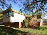 https://images.listonce.com.au/custom/160x/listings/2-eddy-avenue-mount-helen-vic-3350/569/01575569_img_01.jpg?7C7td06M4qA