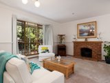 https://images.listonce.com.au/custom/160x/listings/2-elana-court-croydon-north-vic-3136/443/01524443_img_04.jpg?ZQkkLxixnRs