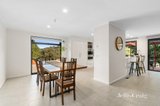 https://images.listonce.com.au/custom/160x/listings/2-elmwood-rise-eltham-north-vic-3095/595/01639595_img_03.jpg?ORXS9Yo-juA