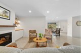 https://images.listonce.com.au/custom/160x/listings/2-elmwood-rise-eltham-north-vic-3095/595/01639595_img_04.jpg?1IpCBHdSZuw