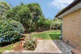 https://images.listonce.com.au/custom/160x/listings/2-elvara-court-mulgrave-vic-3170/064/01612064_img_18.jpg?zd51bonDLAE