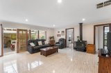 https://images.listonce.com.au/custom/160x/listings/2-ensign-close-wantirna-vic-3152/680/01483680_img_06.jpg?KLd0hILdiVk