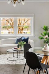 https://images.listonce.com.au/custom/160x/listings/2-exhibition-street-mckinnon-vic-3204/549/01929549_img_07.jpg?3a04qylZ9JY