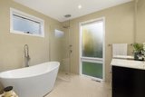 https://images.listonce.com.au/custom/160x/listings/2-fairmount-road-hawthorn-east-vic-3123/283/01913283_img_07.jpg?yD86jC2oIGc