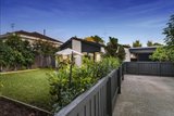 https://images.listonce.com.au/custom/160x/listings/2-fairmount-road-hawthorn-east-vic-3123/283/01913283_img_09.jpg?ApM3Ua61pAk