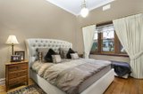 https://images.listonce.com.au/custom/160x/listings/2-fenton-street-ascot-vale-vic-3032/374/00296374_img_07.jpg?0J7KpWOibFo