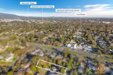 https://images.listonce.com.au/custom/160x/listings/2-fernwood-avenue-ringwood-east-vic-3135/283/01935283_img_03.jpg?MlnZaxcTy3I