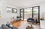 https://images.listonce.com.au/custom/160x/listings/2-floral-court-mooroolbark-vic-3138/800/01971800_img_06.jpg?TobALlm9QCo