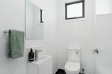 https://images.listonce.com.au/custom/160x/listings/2-floral-court-mooroolbark-vic-3138/800/01971800_img_08.jpg?7CY7a0kObM0