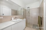 https://images.listonce.com.au/custom/160x/listings/2-form-street-wendouree-vic-3355/378/01905378_img_12.jpg?JCrKNjkTvXk