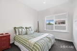 https://images.listonce.com.au/custom/160x/listings/2-form-street-wendouree-vic-3355/478/01851478_img_13.jpg?g-UzWt9e-EU