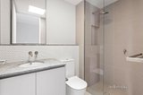 https://images.listonce.com.au/custom/160x/listings/2-fortitude-drive-south-kingsville-vic-3015/955/01702955_img_14.jpg?fMN1TXYqUJI