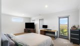 https://images.listonce.com.au/custom/160x/listings/2-gallina-street-wyndham-vale-vic-3024/065/01881065_img_08.jpg?RNWISNAguKU