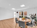 https://images.listonce.com.au/custom/160x/listings/2-gareth-court-glen-waverley-vic-3150/480/01936480_img_09.jpg?VJ95fUThXHY