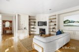 https://images.listonce.com.au/custom/160x/listings/2-garner-court-macleod-vic-3085/708/01910708_img_06.jpg?M2NkVexkKHc