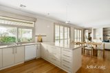 https://images.listonce.com.au/custom/160x/listings/2-garner-court-macleod-vic-3085/708/01910708_img_08.jpg?mqjUqpVbKug