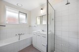 https://images.listonce.com.au/custom/160x/listings/2-gary-court-croydon-vic-3136/158/01627158_img_07.jpg?pT_yh4QnHzw