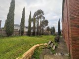 https://images.listonce.com.au/custom/160x/listings/2-gates-court-roxburgh-park-vic-3064/399/01948399_img_12.jpg?L52vnDg43TI