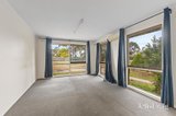 https://images.listonce.com.au/custom/160x/listings/2-gladeswood-drive-mulgrave-vic-3170/525/01811525_img_02.jpg?ACXl9wEw7t0