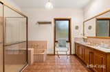 https://images.listonce.com.au/custom/160x/listings/2-glenwood-close-donvale-vic-3111/206/01950206_img_14.jpg?2C7ZCCImLP0