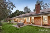 https://images.listonce.com.au/custom/160x/listings/2-glenwood-close-donvale-vic-3111/206/01950206_img_18.jpg?UMHJUF1UuCI