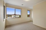 https://images.listonce.com.au/custom/160x/listings/2-golden-wattle-ridge-donvale-vic-3111/105/01751105_img_02.jpg?RgSOTOUVl3k