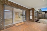 https://images.listonce.com.au/custom/160x/listings/2-golden-wattle-ridge-donvale-vic-3111/105/01751105_img_05.jpg?wLi_vKurA6o