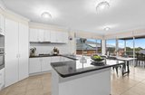 https://images.listonce.com.au/custom/160x/listings/2-grand-view-grove-lilydale-vic-3140/683/01949683_img_06.jpg?mZQgEoPNyLY