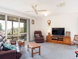 https://images.listonce.com.au/custom/160x/listings/2-grandvalley-drive-chirnside-park-vic-3116/512/01529512_img_03.jpg?jppYthYjXiY