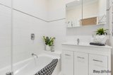 https://images.listonce.com.au/custom/160x/listings/2-grandview-road-box-hill-south-vic-3128/502/01743502_img_09.jpg?XKu4OGT39G0