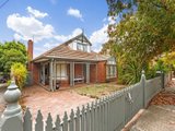 https://images.listonce.com.au/custom/160x/listings/2-grant-avenue-balwyn-vic-3103/204/01685204_img_02.jpg?tD79ejd2yw8