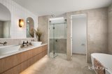 https://images.listonce.com.au/custom/160x/listings/2-greendale-road-glen-iris-vic-3146/850/01935850_img_14.jpg?Kkw9jdMoU60