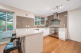 https://images.listonce.com.au/custom/160x/listings/2-greenridge-lane-croydon-south-vic-3136/005/00493005_img_05.jpg?r3seMdtA8lA