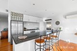 https://images.listonce.com.au/custom/160x/listings/2-greenwich-grange-highton-vic-3216/429/01739429_img_06.jpg?jxpOYqV30VY