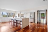 https://images.listonce.com.au/custom/160x/listings/2-hakea-close-greensborough-vic-3088/202/01856202_img_07.jpg?y3uuYVE7GKo