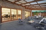 https://images.listonce.com.au/custom/160x/listings/2-hakea-close-greensborough-vic-3088/573/01816573_img_23.jpg?UHPbGsIbfBA