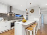 https://images.listonce.com.au/custom/160x/listings/2-hammersmith-way-cranbourne-east-vic-3977/312/01721312_img_04.jpg?eJGmIGBKnSI