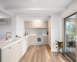 https://images.listonce.com.au/custom/160x/listings/2-happy-valley-avenue-blairgowrie-vic-3942/561/01936561_img_12.jpg?GjPCBK_EVgY