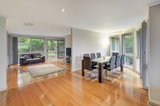 https://images.listonce.com.au/custom/160x/listings/2-hardidge-court-doncaster-vic-3108/439/00334439_img_02.jpg?vUjWNRXgOxg