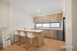 https://images.listonce.com.au/custom/160x/listings/2-hermes-close-mooroolbark-vic-3138/720/01954720_img_04.jpg?T8aQOfmWvVI
