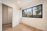 https://images.listonce.com.au/custom/160x/listings/2-hermes-close-mooroolbark-vic-3138/720/01954720_img_07.jpg?pJm6kLx1RgU