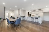 https://images.listonce.com.au/custom/160x/listings/2-hewitt-court-strathmore-vic-3041/758/00876758_img_02.jpg?tmujEfOspiM