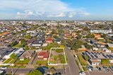 https://images.listonce.com.au/custom/160x/listings/2-highlands-avenue-airport-west-vic-3042/169/01989169_img_10.jpg?P6nBR_bZ4F4